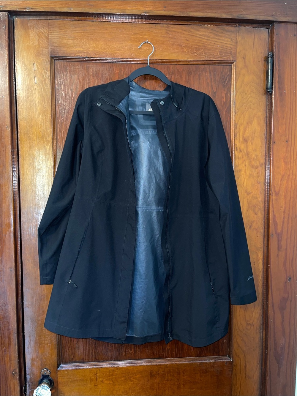 Women's Black Lightweight Eddie Bauer Rain Coat